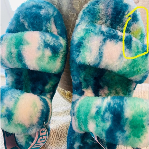 UGG slippers - Picture 9 of 10